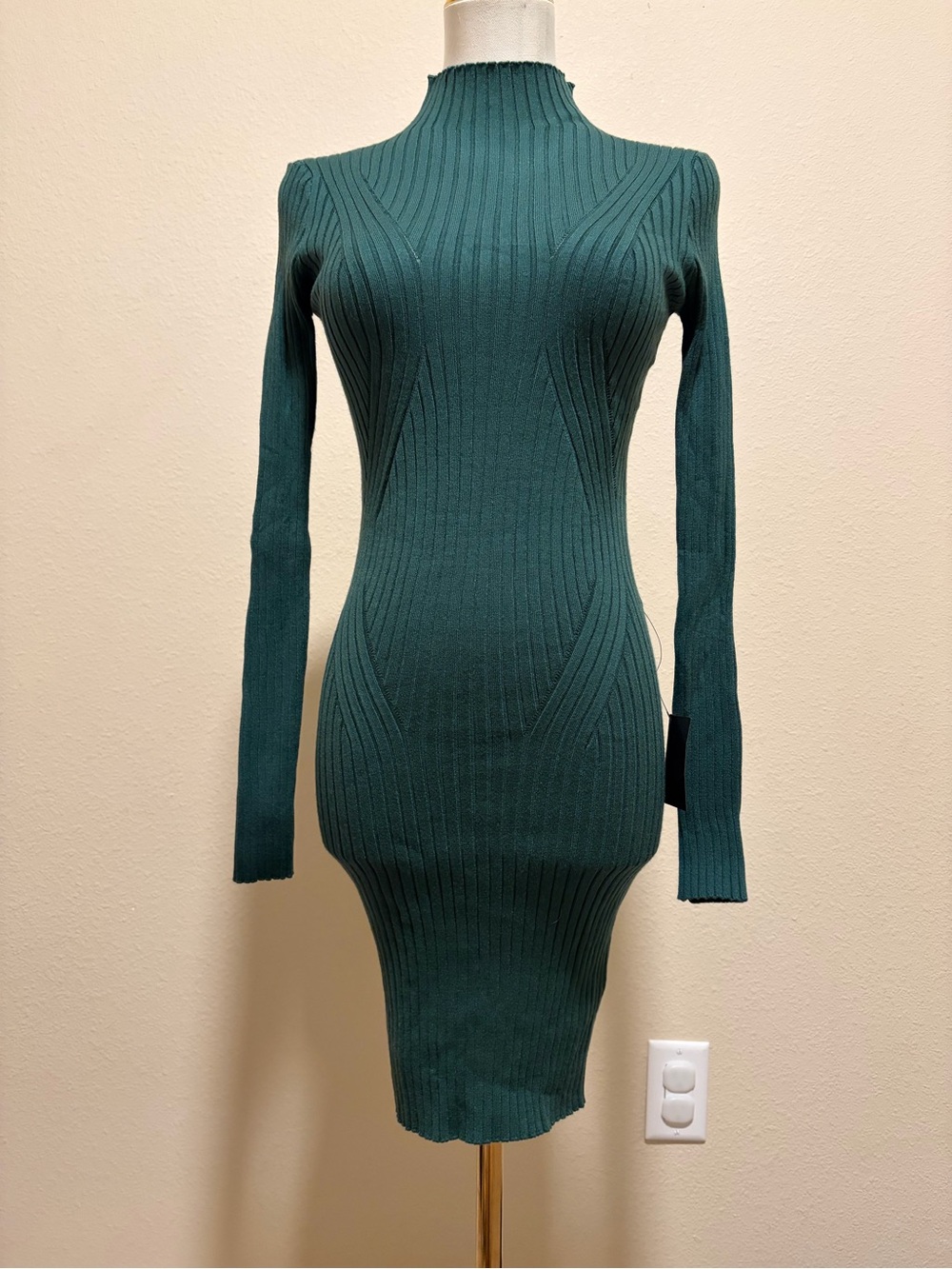 Lulu’s Snug As Can Be Dark Green Ribbed Mock Neck Sweater Dress.